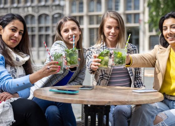 A geração Z não pode pagar aluguel, mas em breve 38% desses jovens serão a geração mais rica da história