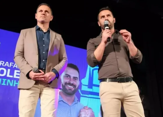 Rafael Bortoletti Dala Nora e o vice Maninho Fauri (ambos do PSDB) eleitos em 2024 reassumiram seus postos nesta segunda-feira (23)