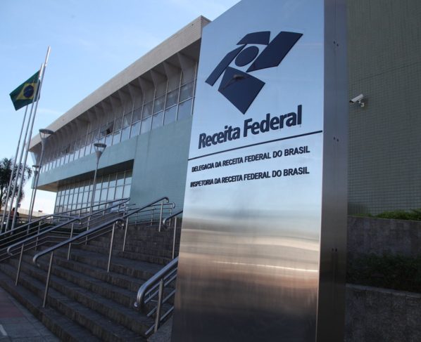 Quando é o fim do prazo para fazer a declaração do Imposto de Renda (IRPF) 2026?