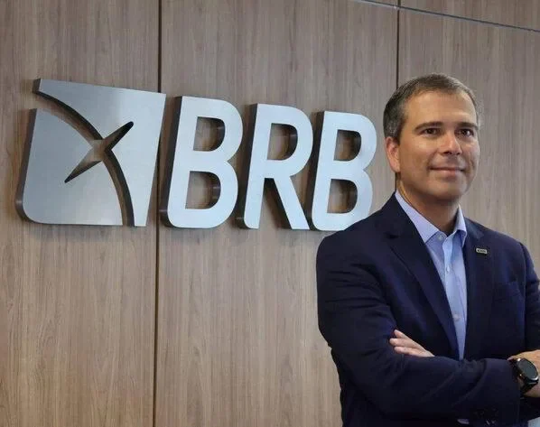 (Paulo Henrique Costa, BRB)