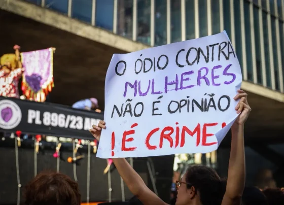 Em São Paulo, o ato pela criminalização da misoginia aconteceu na Av. Paulista, em frente ao MASP.
